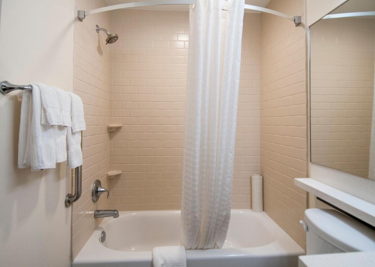 Candlewood Suites - Baton Rouge - College Drive By Ihg Dış mekan fotoğraf